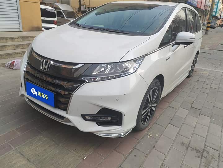 Фото 1 - Honda Odyssey