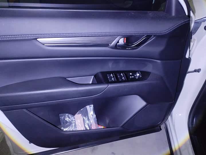 Фото 7 - Mazda CX-5