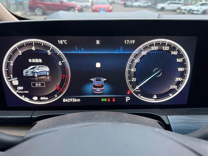 Фото 9 - Buick GL8 ES