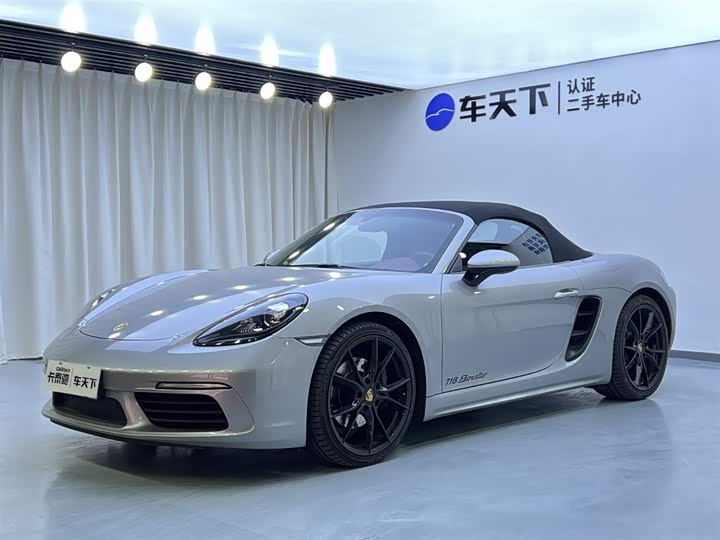 Фото 1 - Porsche 718