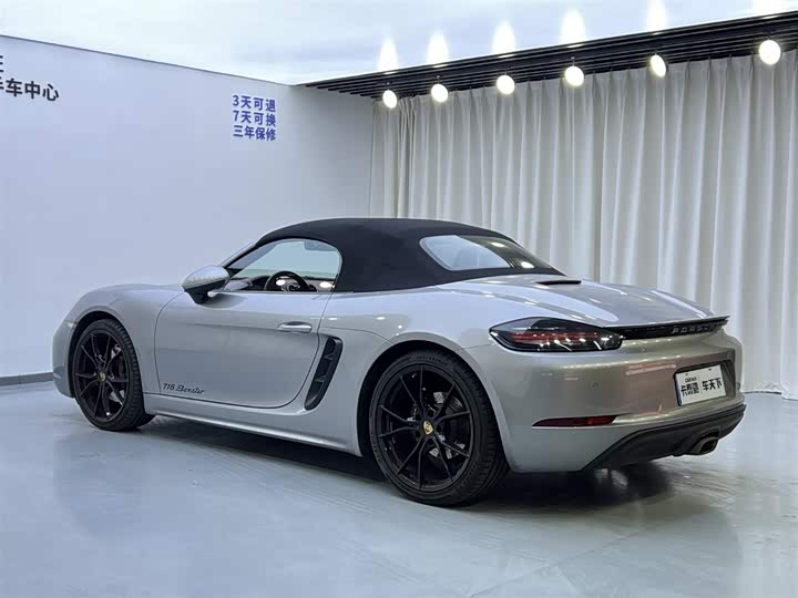 Фото 6 - Porsche 718