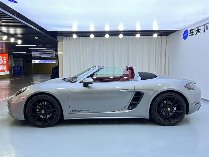 Фото 7 - Porsche 718