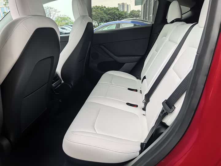 Фото 5 - Tesla Model Y