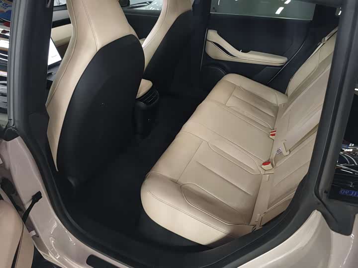 Фото 9 - Nio ET5T