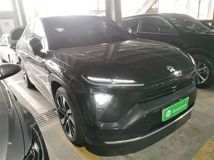 Фото 4 - Nio EC6