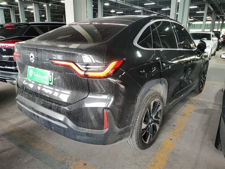 Фото 7 - Nio EC6