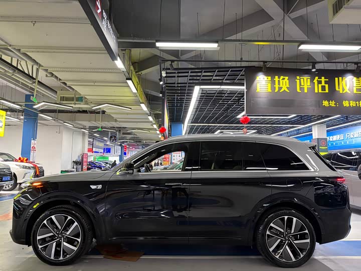 Фото 7 - LiXiang L8