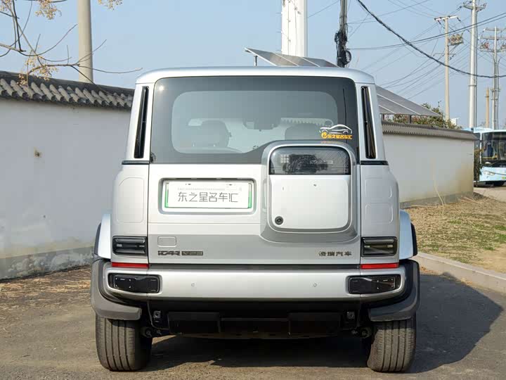 Фото 4 - Chery iCar V23