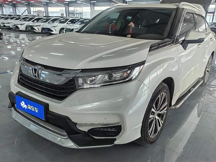 Фото 1 - Honda Avancier