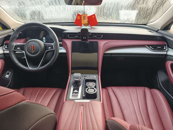 Фото 6 - Hongqi H5