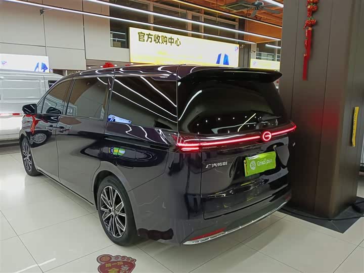 Фото 5 - GAC Trumpchi E8