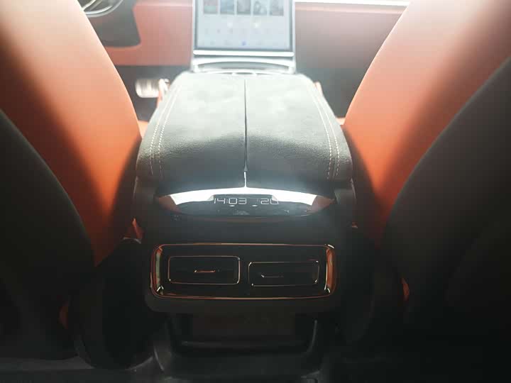 Фото 9 - Hozon S