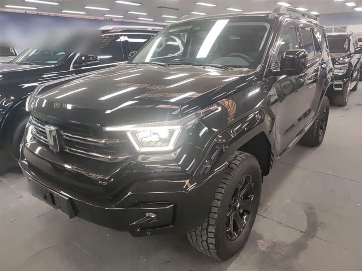 Фото 1 - Tank 400 Hybrid