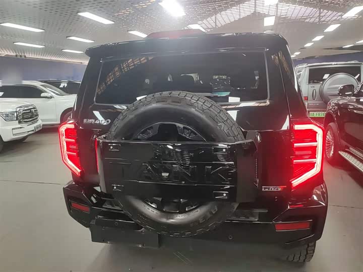 Фото 6 - Tank 400 Hybrid