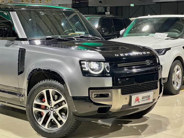 Фото 6 - Land Rover Defender