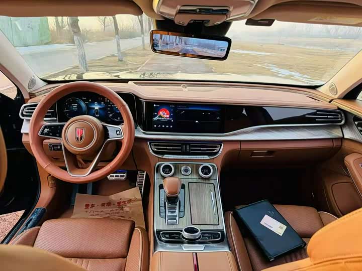 Фото 9 - Hongqi H9