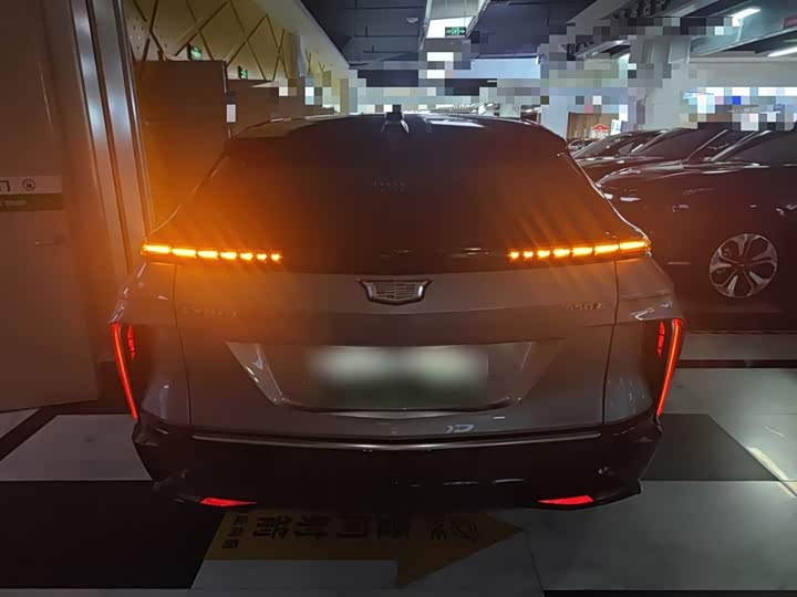 Фото 6 - Cadillac Lyriq