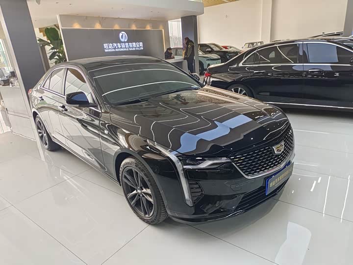 Фото 3 - Cadillac CT4