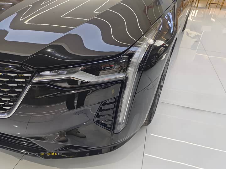 Фото 4 - Cadillac CT4