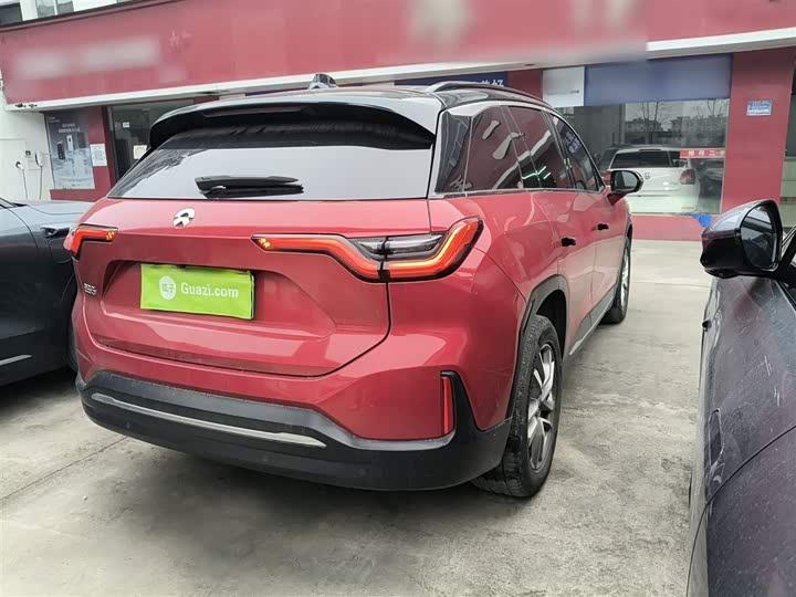 Фото 7 - Nio ES6