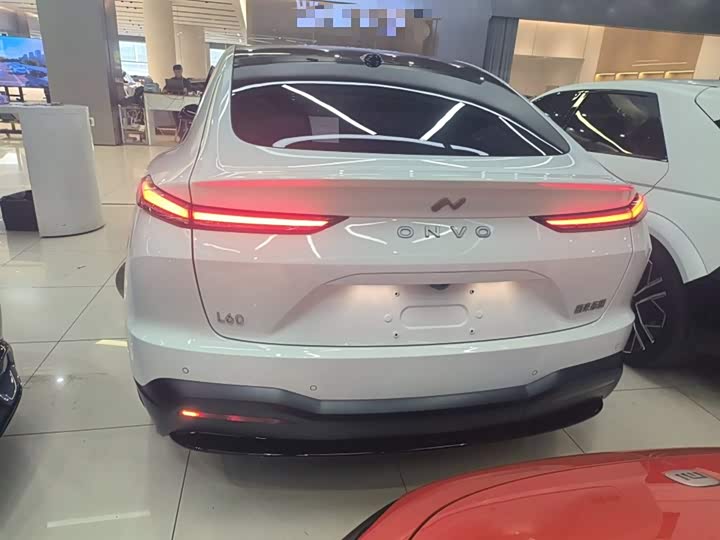 Фото 6 - Nio Onvo L60