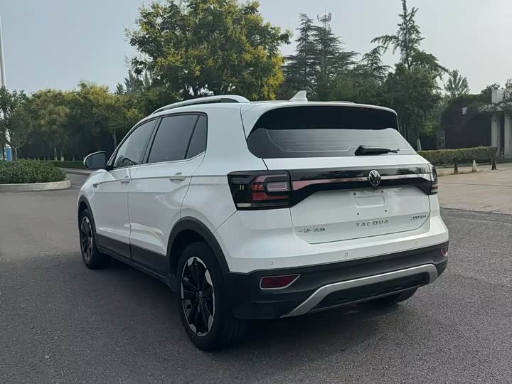 Фото 6 - Volkswagen Tacqua