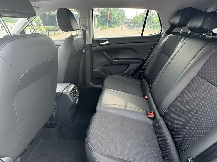 Фото 8 - Volkswagen Tacqua