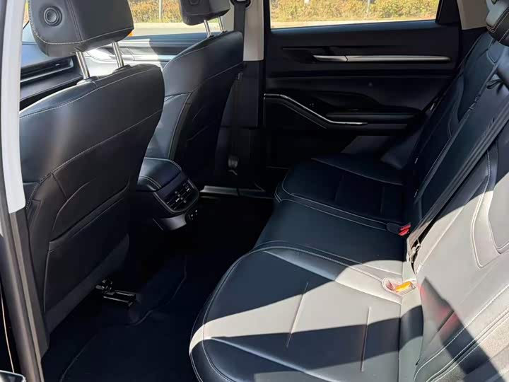 Фото 9 - Haval H6