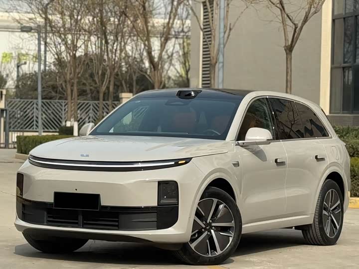 Фото 1 - LiXiang L6