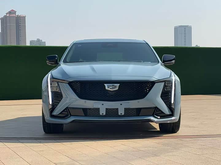 Фото 2 - Cadillac CT5