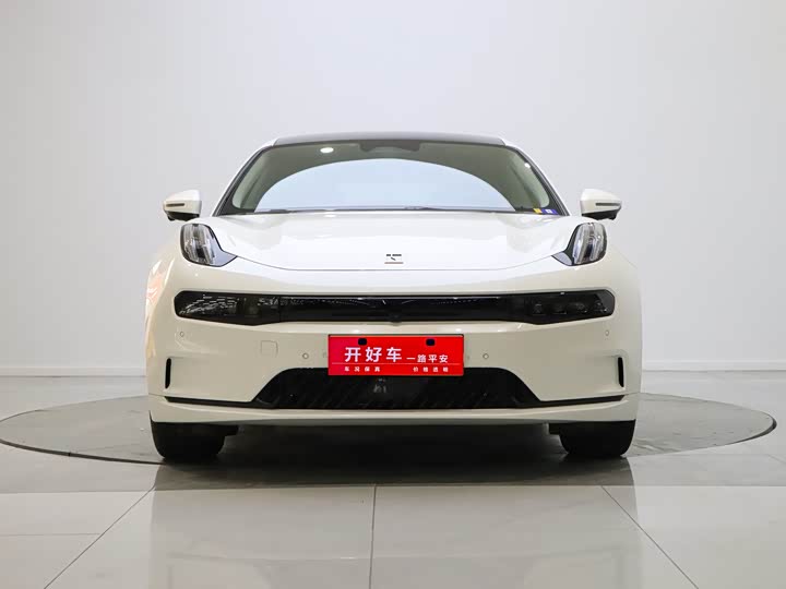 Фото 1 - Zeekr 001