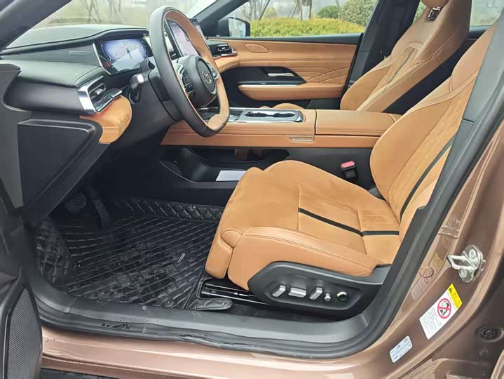 Фото 8 - Mazda EZ-6