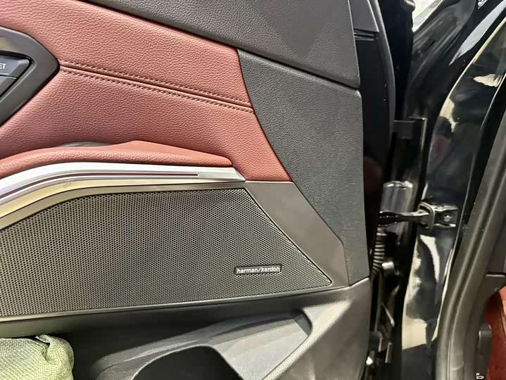 Фото 6 - BMW 3 Series