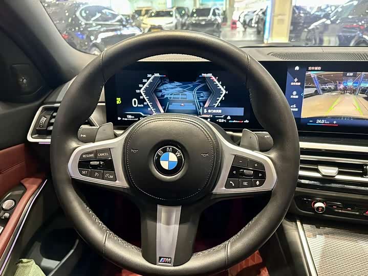 Фото 9 - BMW 3 Series