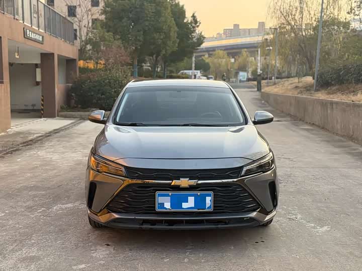 Фото 2 - Chevrolet Monza