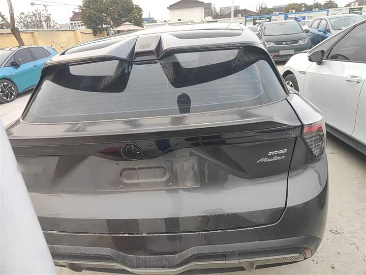 Фото 6 - MG Motor 4 EV