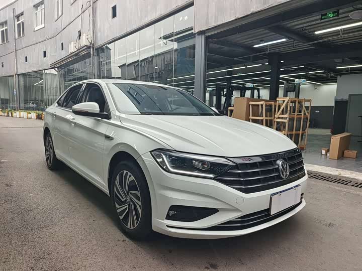 Фото 3 - Volkswagen Sagitar L