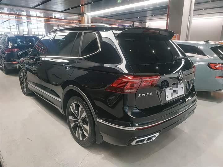 Фото 5 - Volkswagen Tiguan L Pro