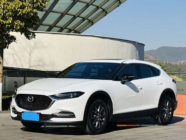 Фото 1 - Mazda CX-4