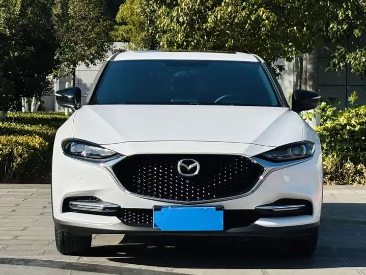 Фото 9 - Mazda CX-4