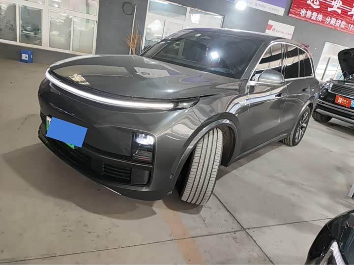 Фото 1 - LiXiang L8