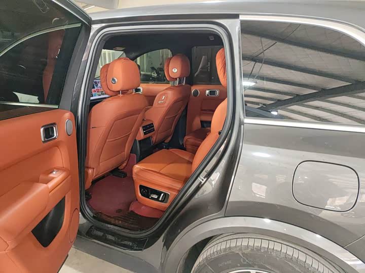 Фото 5 - LiXiang L8