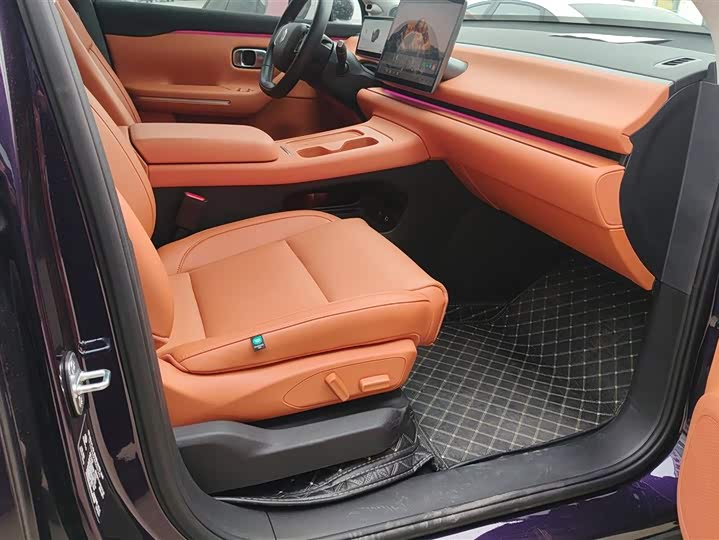 Фото 8 - Leapmotor C16