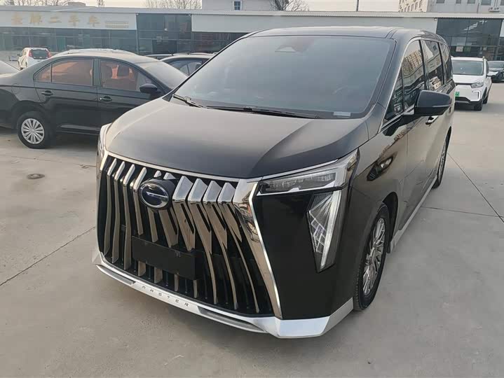 Фото 1 - GAC Trumpchi M8