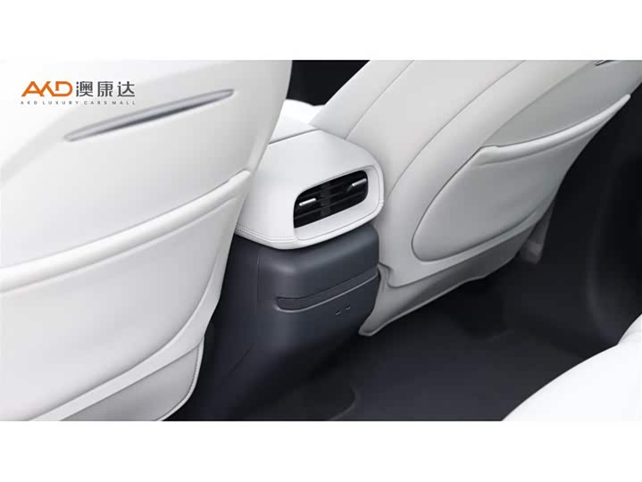 Фото 9 - XPeng G6