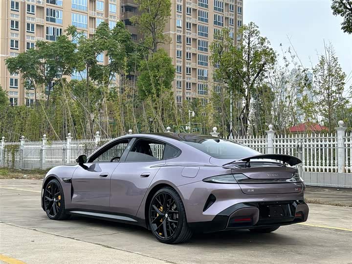 Фото 7 - Xiaomi SU7