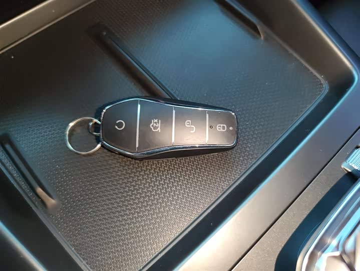 Фото 9 - BYD Qin Plus