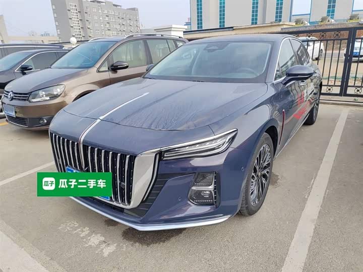 Фото 2 - Hongqi H5