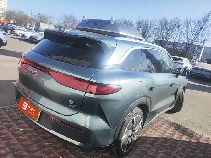 Фото 8 - BYD Tang L