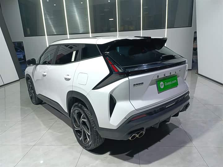 Фото 5 - Geely Atlas